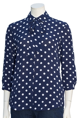 Marineblå skjorte med med hvide prikker - brystvidder 124 cm